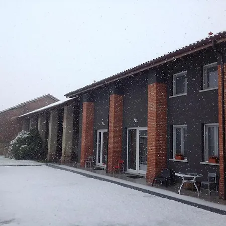 Campagnole Ξενοδοχείο με διαμερίσματα 4*